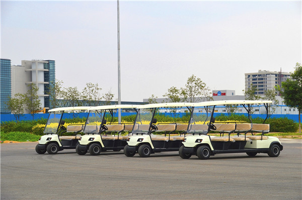 电动观光车在北京奔驰产业基地服务